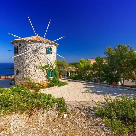 Potamitis Windmills & Апарт-отель